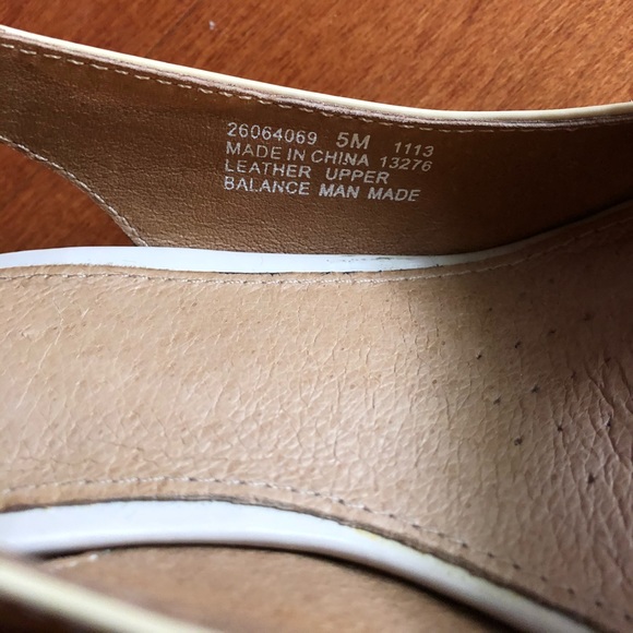 Clarks Sling Back Shoes - Picture 6 of 7